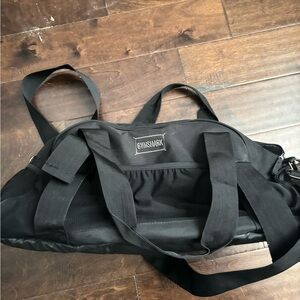 Gymshark Black Duffel Bag for Men or woman